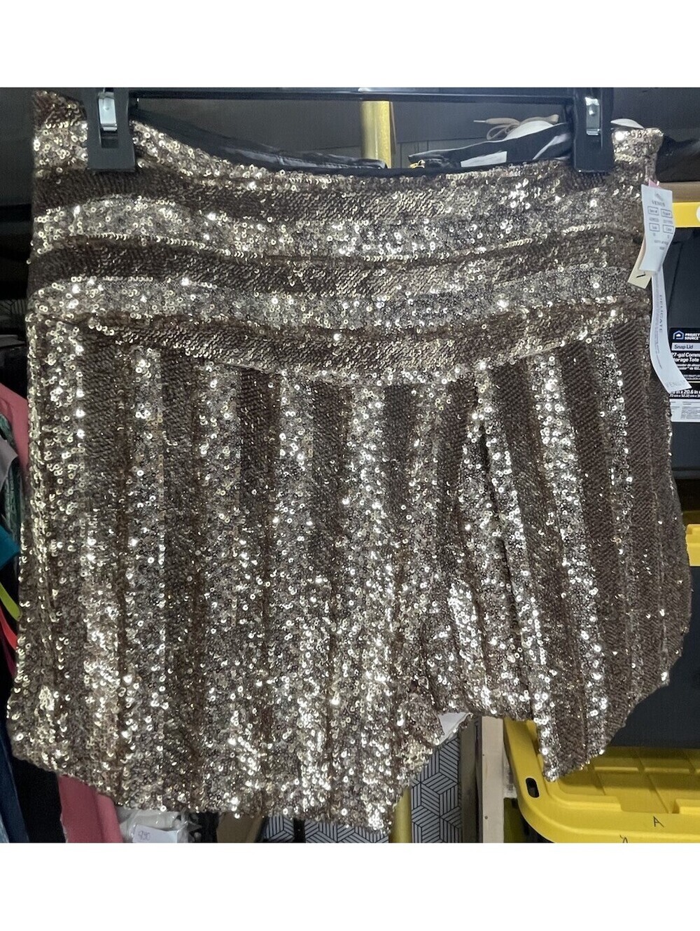 NWT Venus Gold All Over Sequin Lined Hot Pants Shorts Skort Zipper Hook Size 10